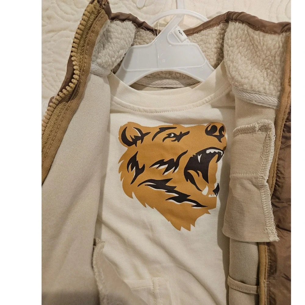 Toddler Boys 3pc Joggers Set Sherpa Vest Bear Graphic Tee Tan 2T